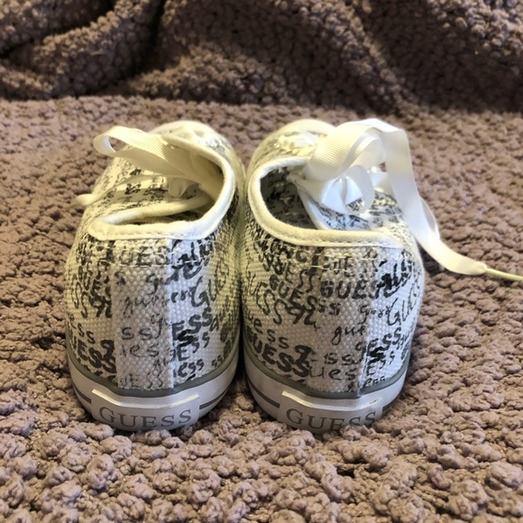 Women’s Guess sneakers.  White with grey and back writing.  7.5, worn once. - Picture 3 of 3